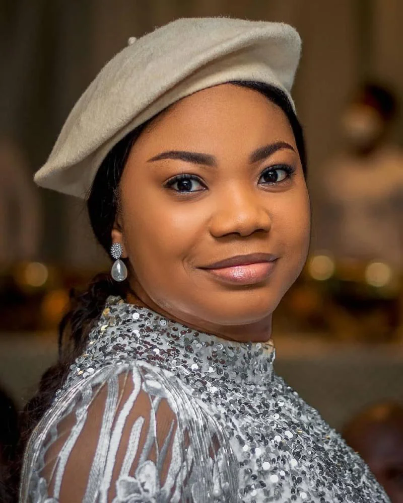 Mercy Chinwo is living the good life with her husband, Pastor Blessed Uzochikwa. She sings gospel music professionally.7