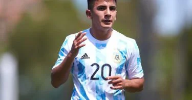 Thiago Almada is a professional football player from Argentina. He is a player for the MLS's Atlanta United and the Argentina national team. To give his full name, Thiago Ezequiel Almada, he was born on April 26, 2001.